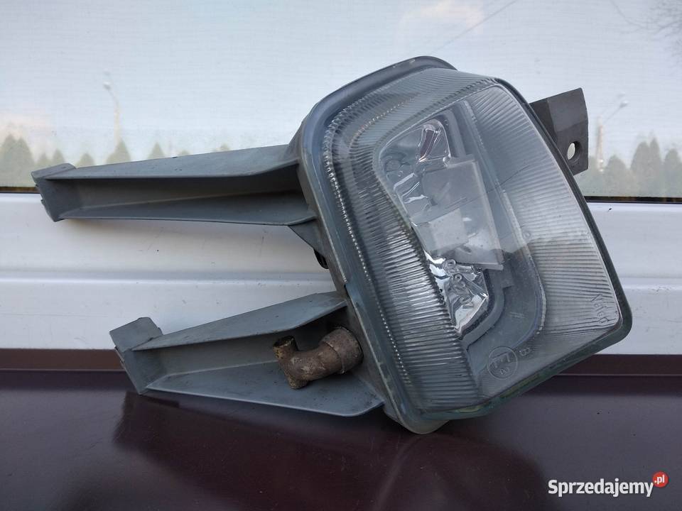 Opel Astra F halogen prawy lampa przeciwmgielna Sieradz