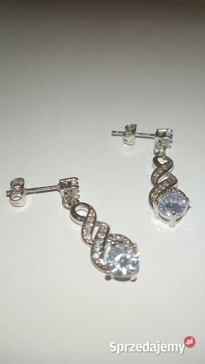 Długie kolczyki z cyrkoniami małopolskie Nowy Sącz