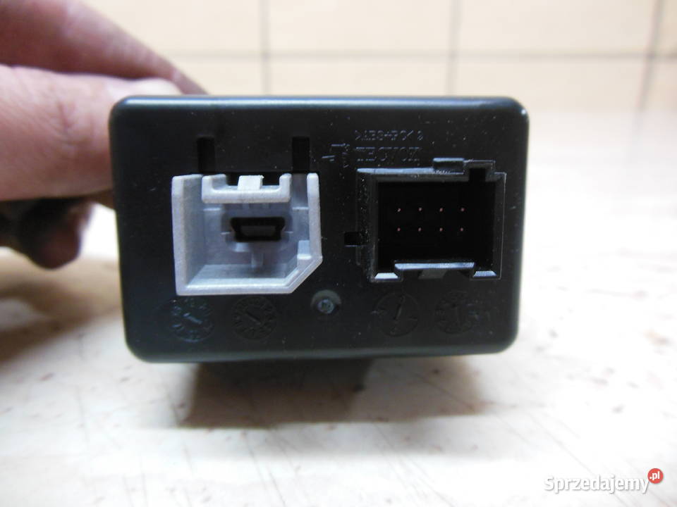 GNIAZDO USB FIAT JEEP DODGE RAM CHRYSLER