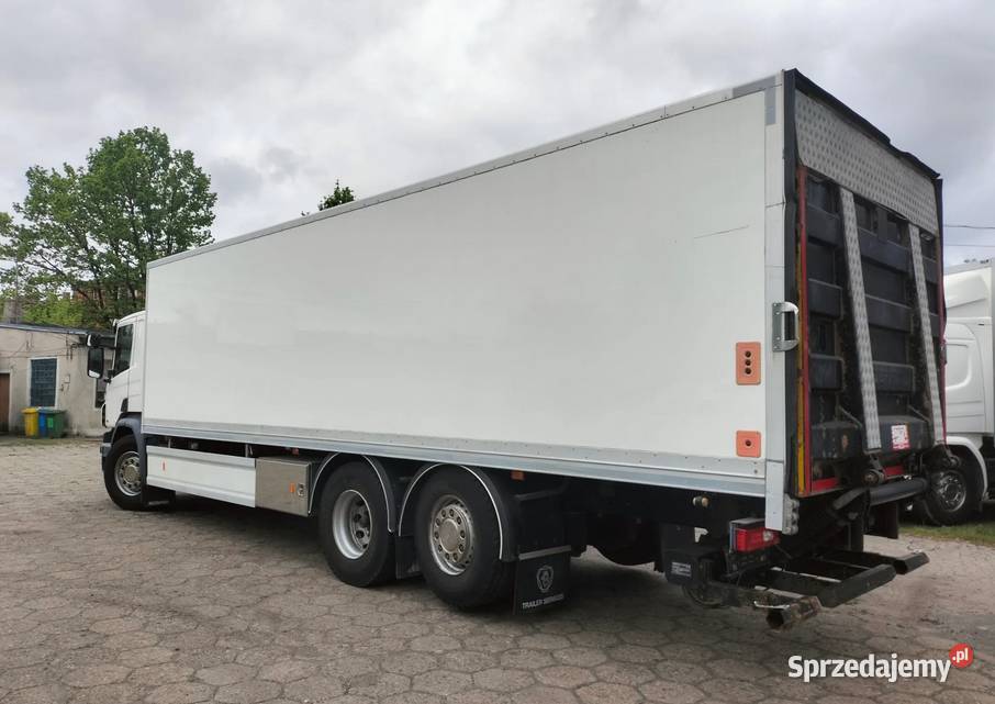 SCANIA P370 6x2 212 489 KONTENER IZOTERMA WINDA tempomat Kontenery