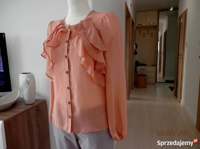 Bluzka Pudrowa Pionowe Falbany Wizytowa długi Odzież damska podlaskie Łomża