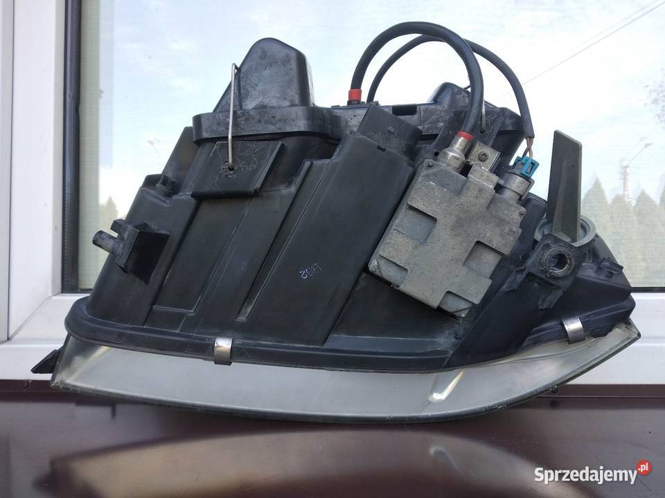 Audi A6 C5 przedlift lampy przednie reflektory
