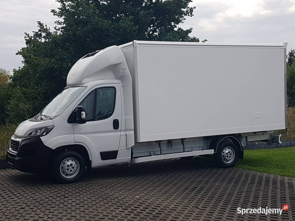 Peugeot Boxer 8EP CHŁODNIA AGREGAT CARRIER Poręba