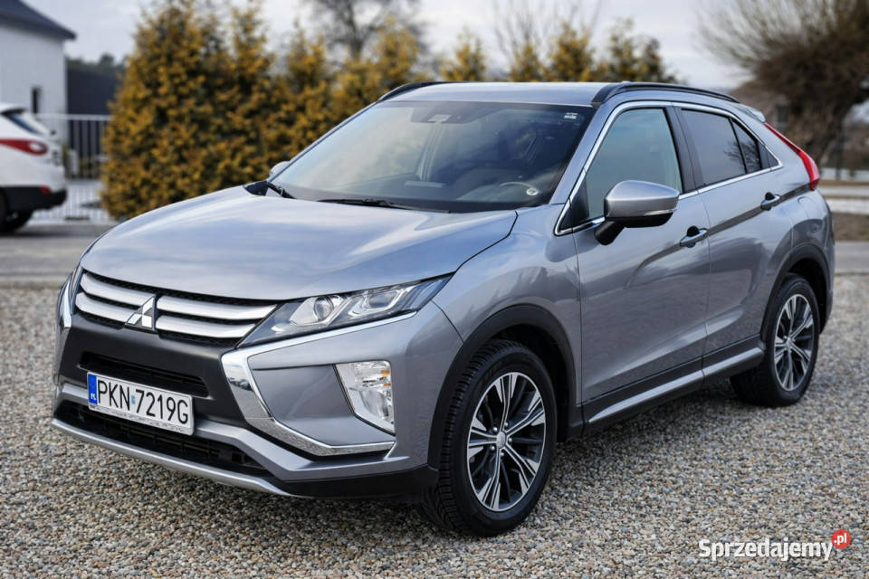 Mitsubishi Eclipse Cross Sadlno