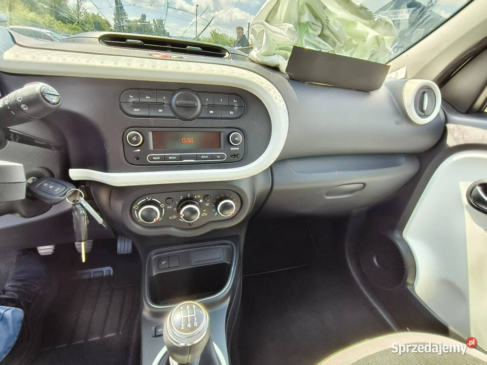 Renault Twingo 10 benzyna 75 niski przebieg małopolskie Kęty