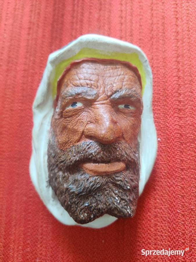 Zabytkowa figurka ścienna Myszków