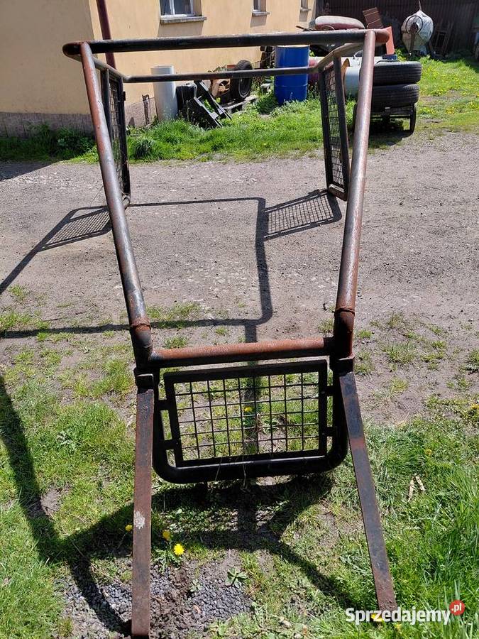 Osłona leśna użytkowana na Farmtrac 675 DTn Rudy