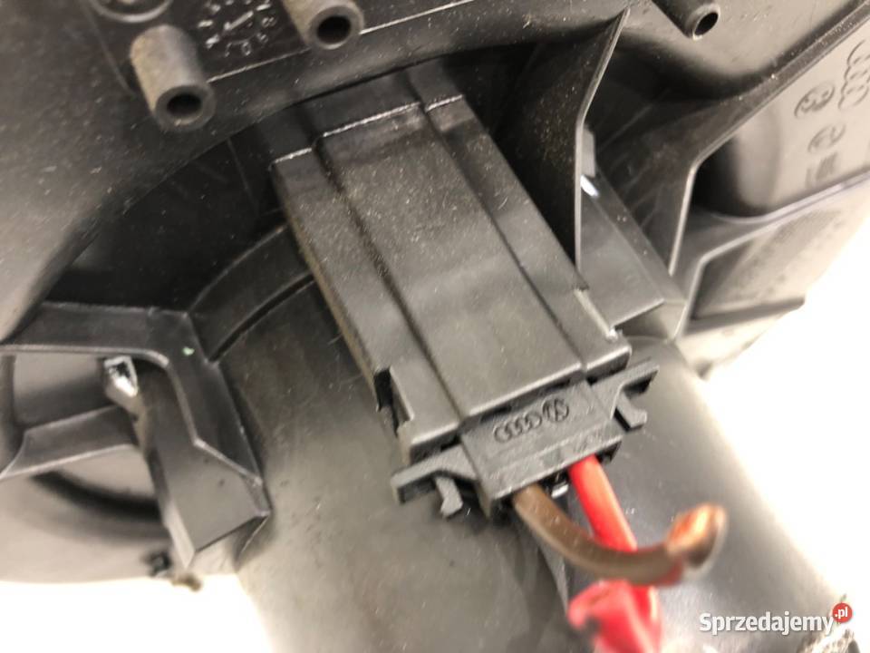 DMUCHAWA NAWIEWU SKODA RAPID 6R1819015