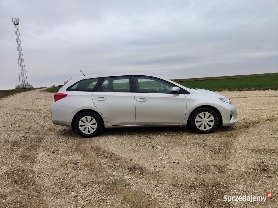 Toyota Auris 14 D4D 90 2014r Salon ZAMIANA Samochody osobowe Bogoria