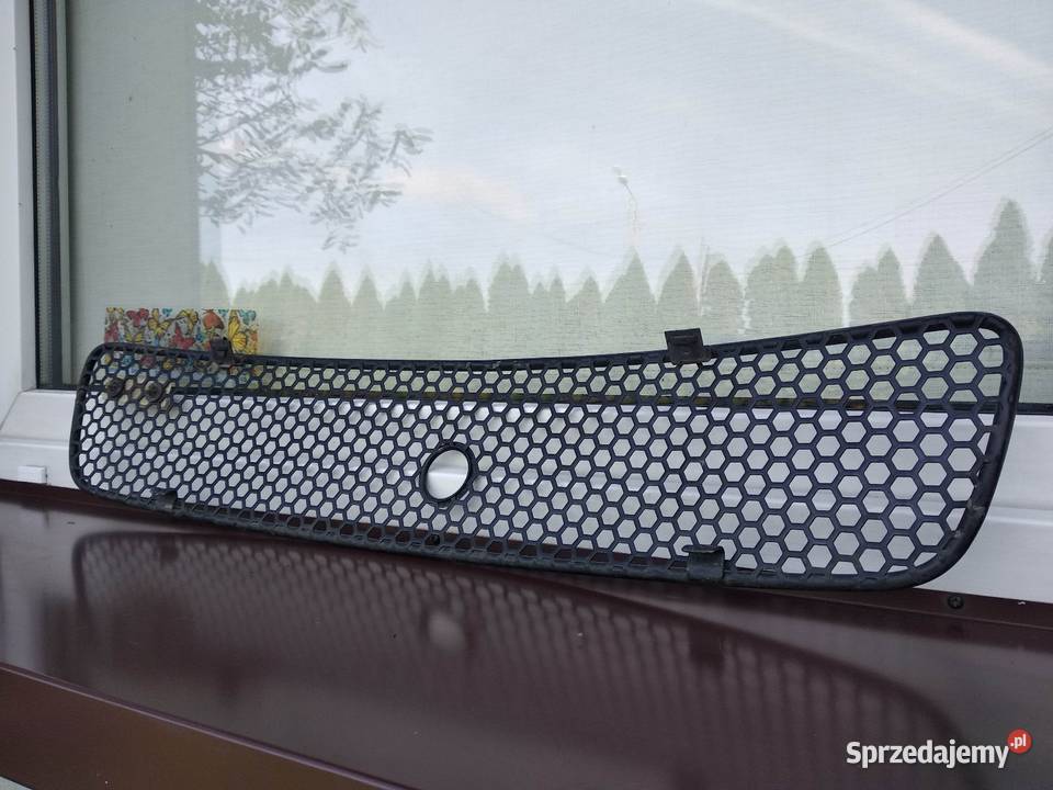 Audi A4 B5 grill atrapa przednia Kamei Edition Sieradz