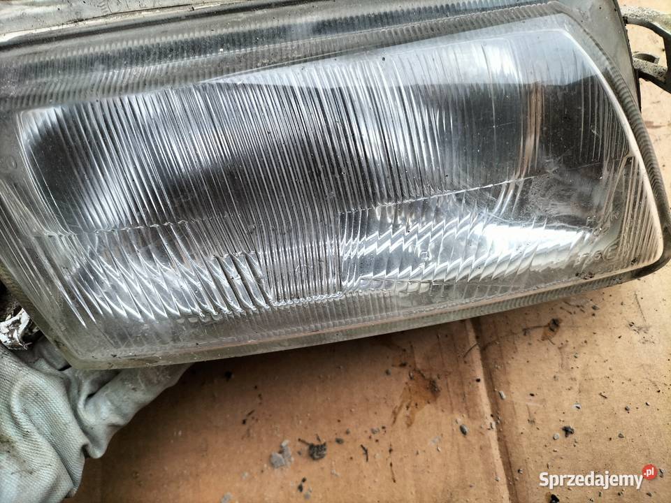 OPEL ASTRA F LAMPA PRZÓD PRZEDNIA PRAWA Kamień-Kolonia