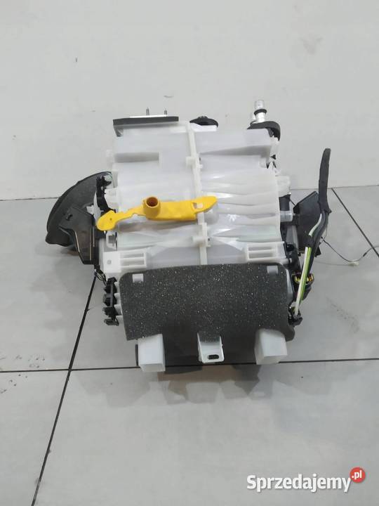 NAGRZEWNICA Citroen C3 III 20162024 Rok produkcji 2019