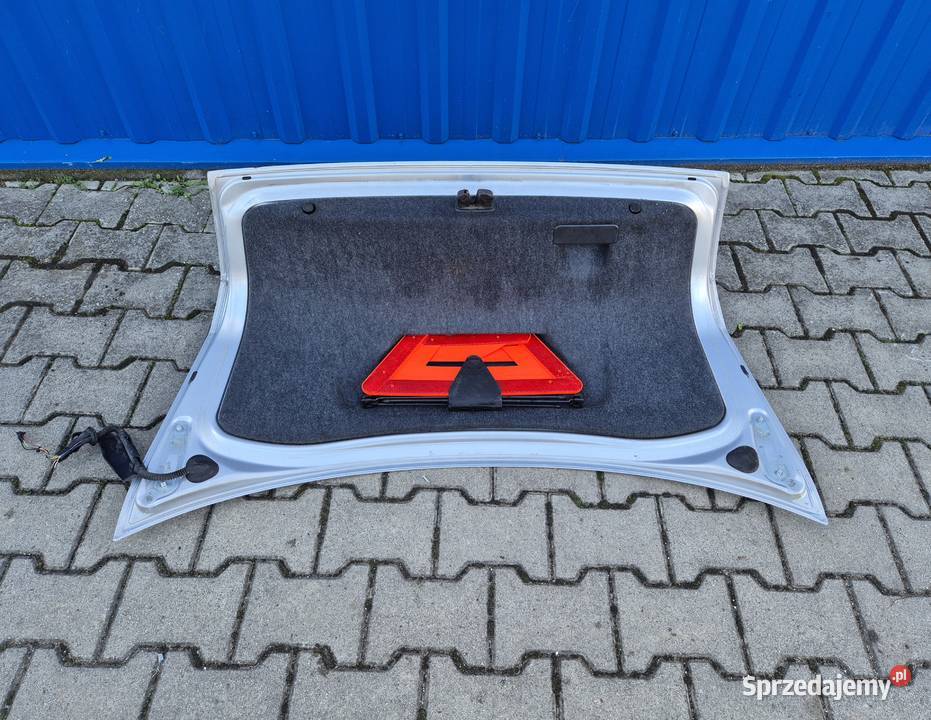 KLAPA BAGAŻNIKA AUDI A4 B6 SEDAN LY7W SREBRNA świętokrzyskie Działoszyce sprzedam