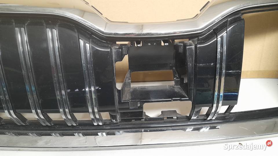 SKODA SUPERB III LIFT GRILL ATRAPA 3V0853653J Goleniów