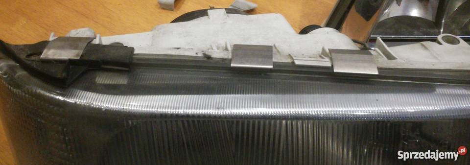 Audi 80 B4 lampy przednie zespolone zespolaki