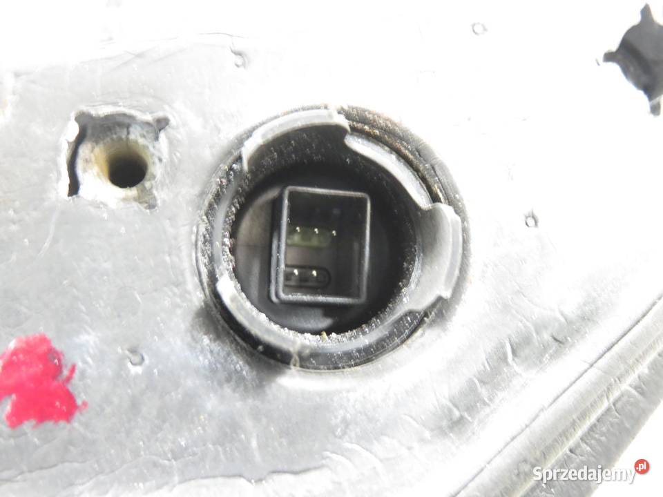 LUSTERKO LEWE BMW 3 E90 5 PIN 475 BLACK SAPPHIRE