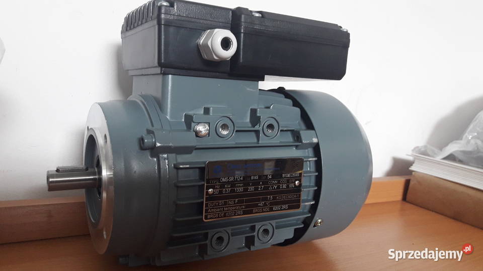 Silnik elektryczny 1fa z 037kW 1400obrmin B14 Czarnylas sprzedam