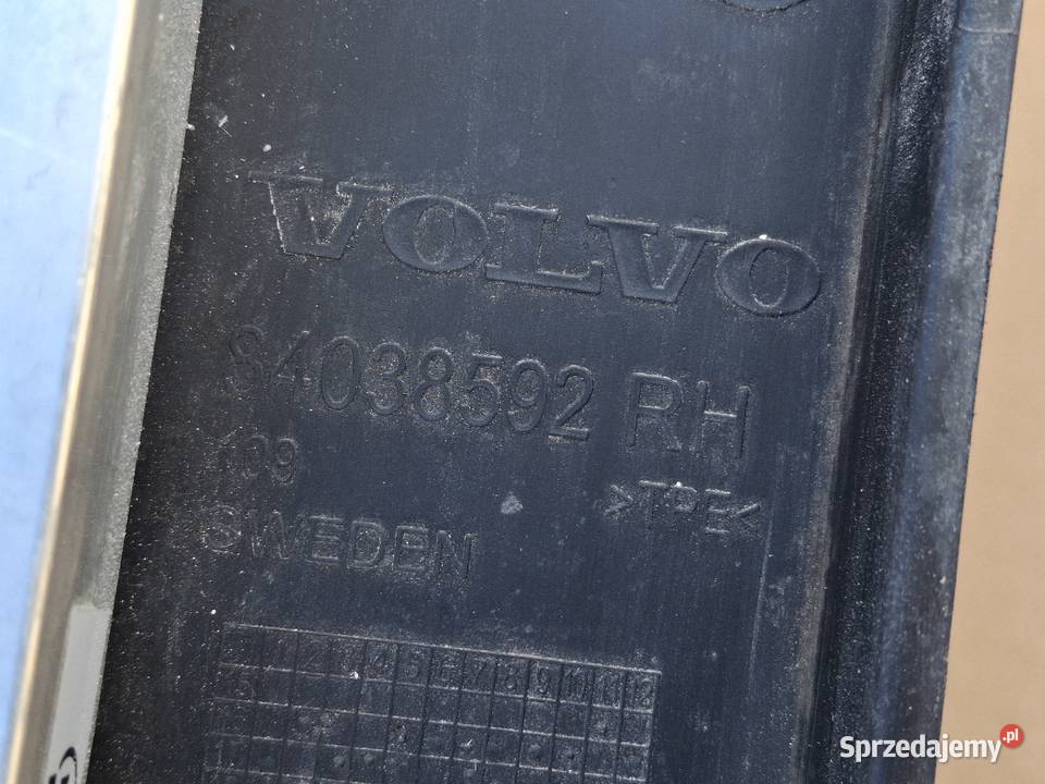 VOLVO FH4 SPOILER POD ZDERZAK PRAWY Z GUMĄ lubuskie sprzedam