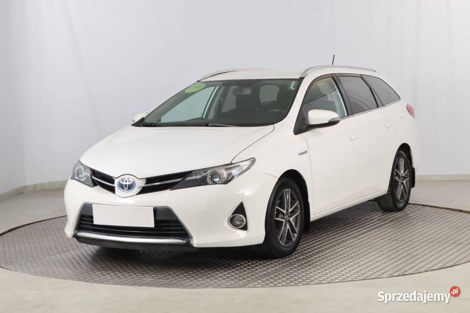 Toyota Auris Hybrid isofix Zabrze sprzedam