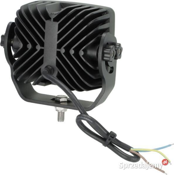 Lampa robocza LED kwadratowa 70W 6000lm 1045V Kamionna