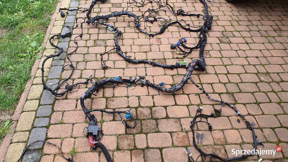 INSTALACJA WNETRZA MASERATI QUATTROPORTEGHIBLI Mielec sprzedam