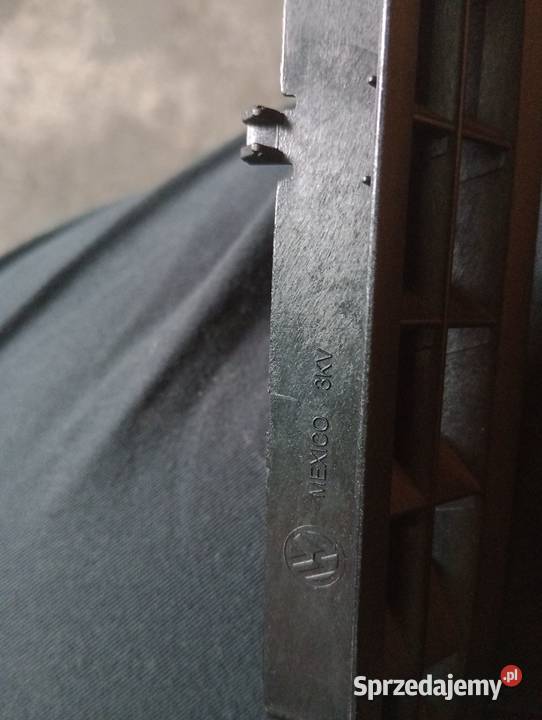 VW Golf V Kratka wentylacyjna szyby czołowej Chrzanów