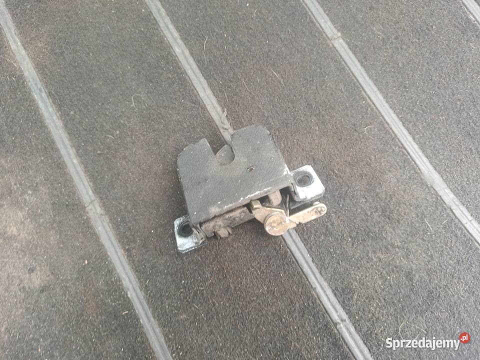 Zamek Klapy Tył Kombi Passat B5 p3 Myszków