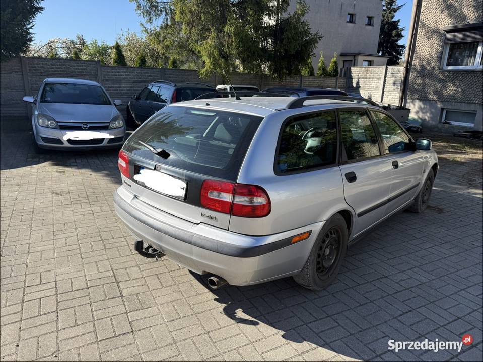 Volvo v40 2001r 18 benzyna Ostrów Wielkopolski