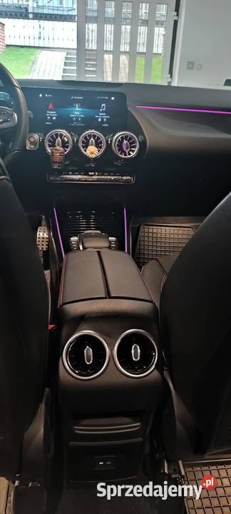 Sprzedam Mercedes GLA maksymalne wyposażenie AMG mazowieckie Kozienice sprzedam