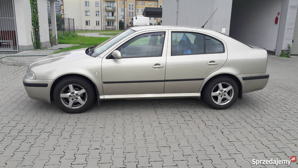 Salonowa Skoda 16 102 Serwis ASO I Właściciel kupiony w polskim salonie Siedlce