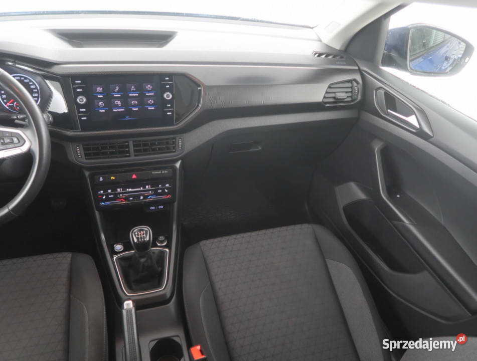 VW TCross 10 TSI isofix Bielany Wrocławskie