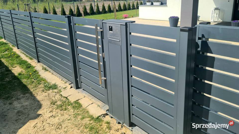 Brama skrzydłowa 300x150 nowoczesne ogrodzenie skrzydłowa Konin