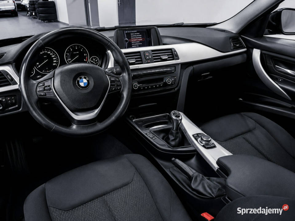 BMW 320 F30F31 2012 255000km