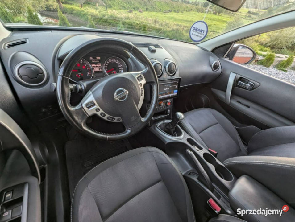 Nissan Qashqai 16 benzyna LIFT I 20072013 nieuszkodzony