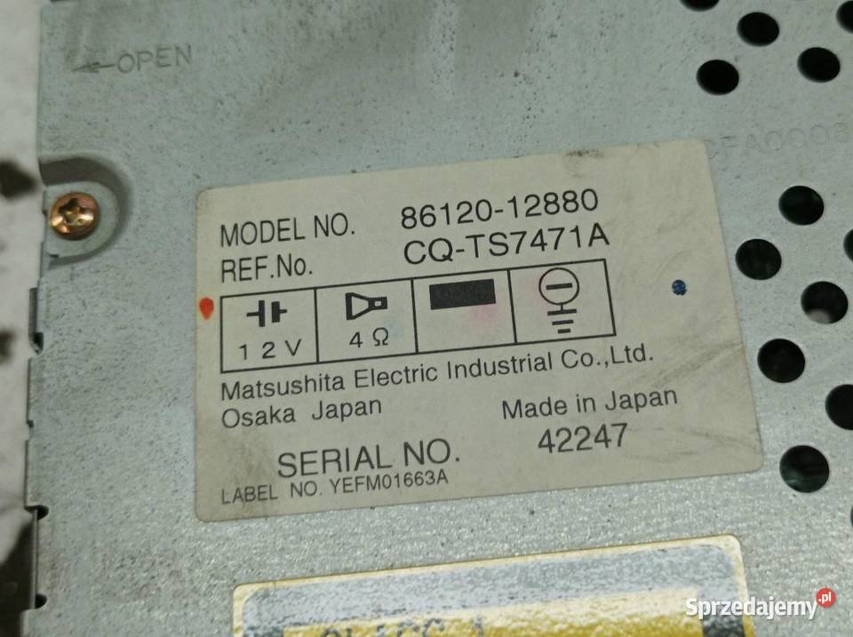 RADIO E12 8612012880 Toyota Corolla IX 20002006 osobowe