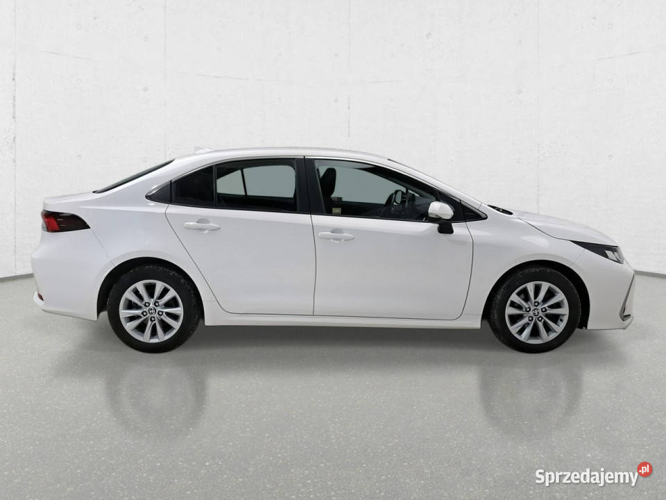 Toyota Corolla Seria E16 2012 Motoryzacja Komorniki