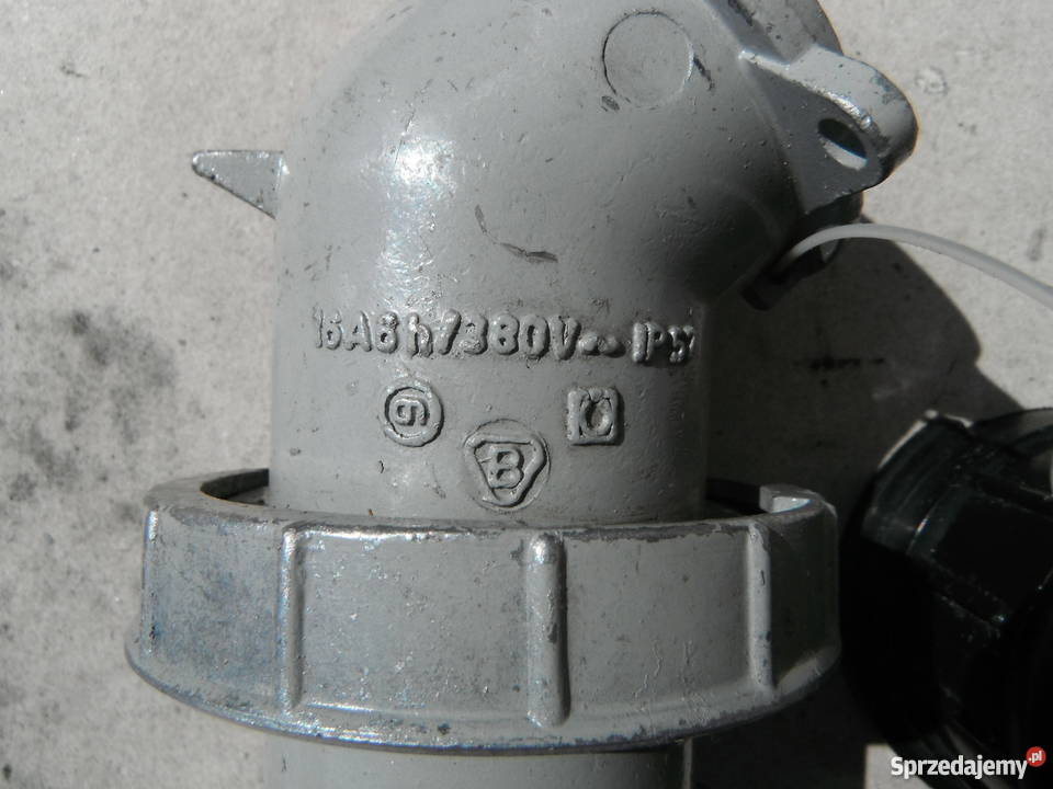 Wtyczka odbiornikowa metalowa 3PZ IP57 16A Produkcja Chlewiska