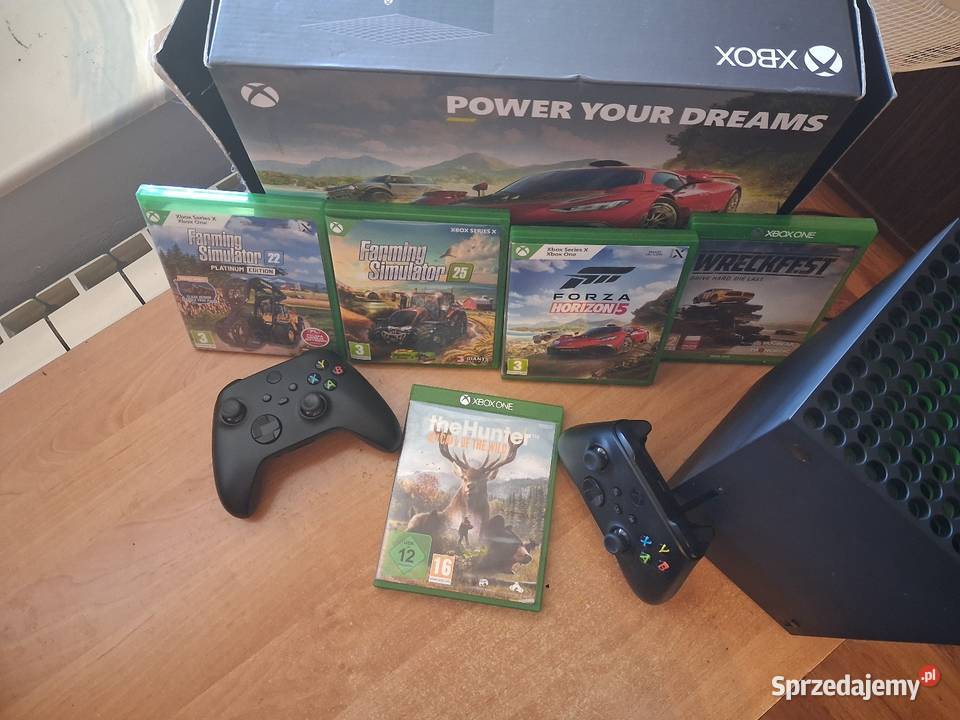 Sprzedam Xbox series X z dwoma padami i zestawem Radomyśl Wielki sprzedam