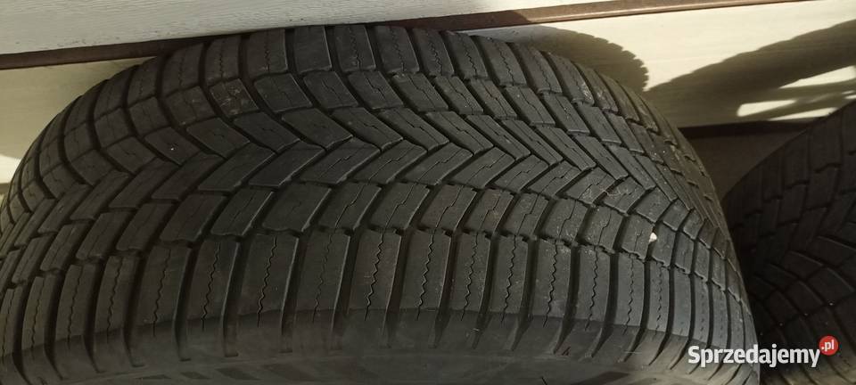Koła bmw 16 z oponami całorocznymi aluminiowe Samochodowe