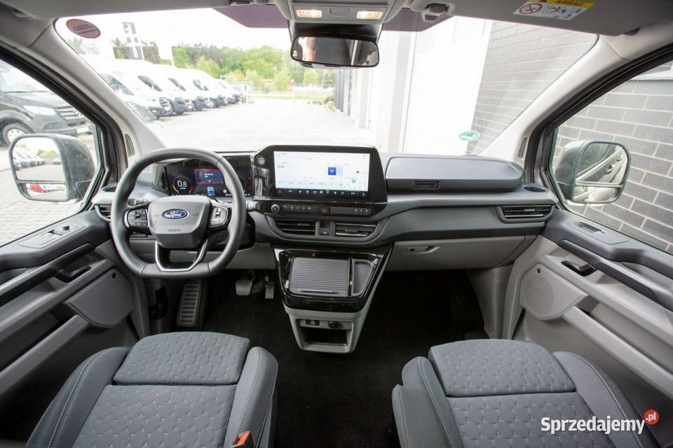 Ford Tourneo Custom 8OSÓB 170 L2H1 szklany dach Jarocin