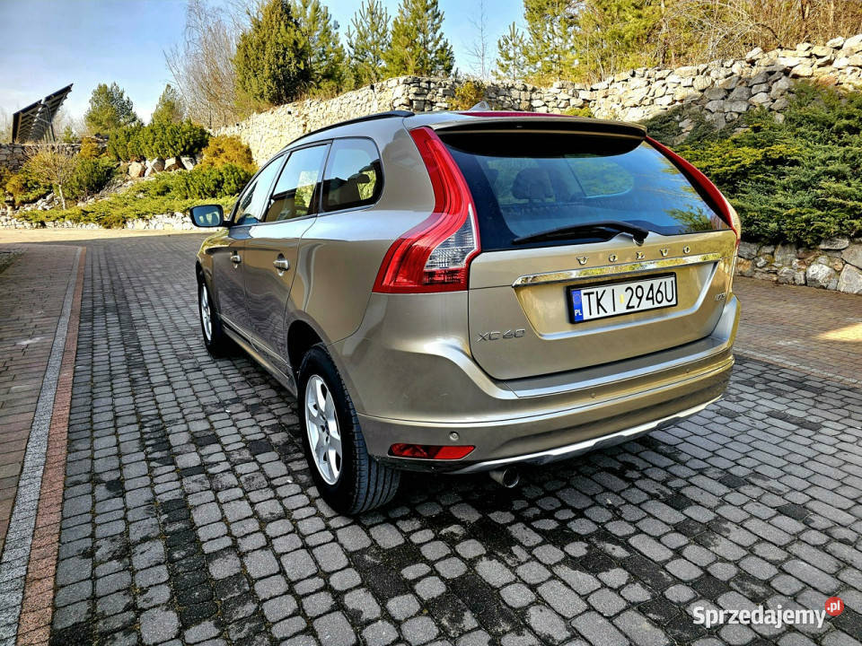 Volvo XC 60 20 D 5 cylindrów Skóry Navi Serwis I wielofunkcyjna kierownica Zagnańsk