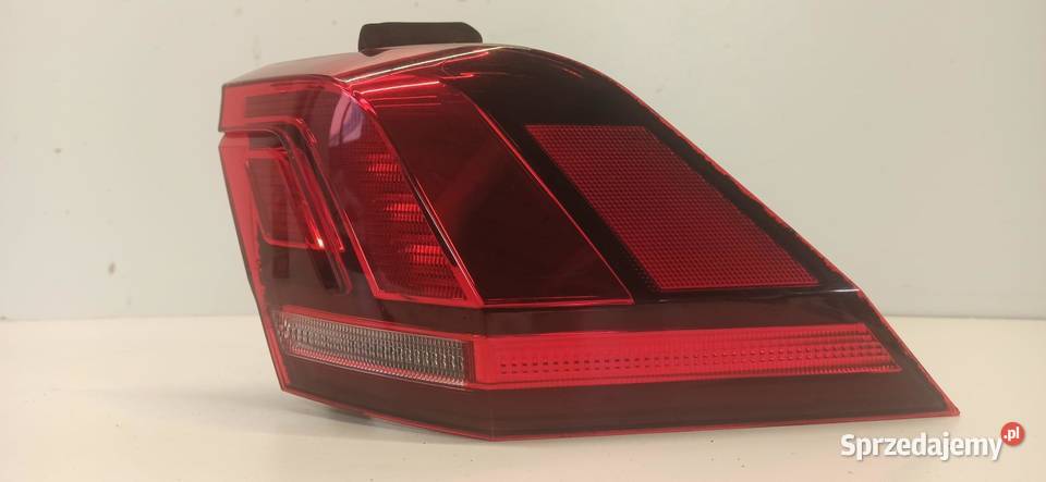 VW TIGUAN II LAMPA PRAWY TYŁ 5NA945096D osobowe