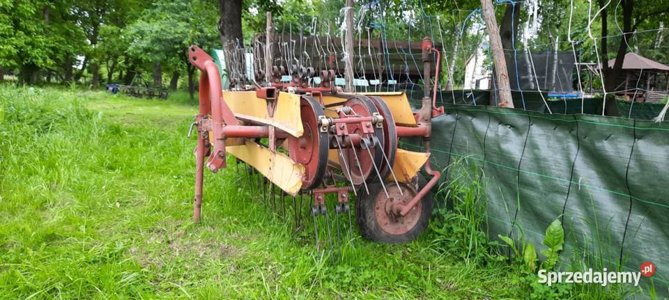 Sprzedam zgrabiarko przetrząsarkę podkarpackie