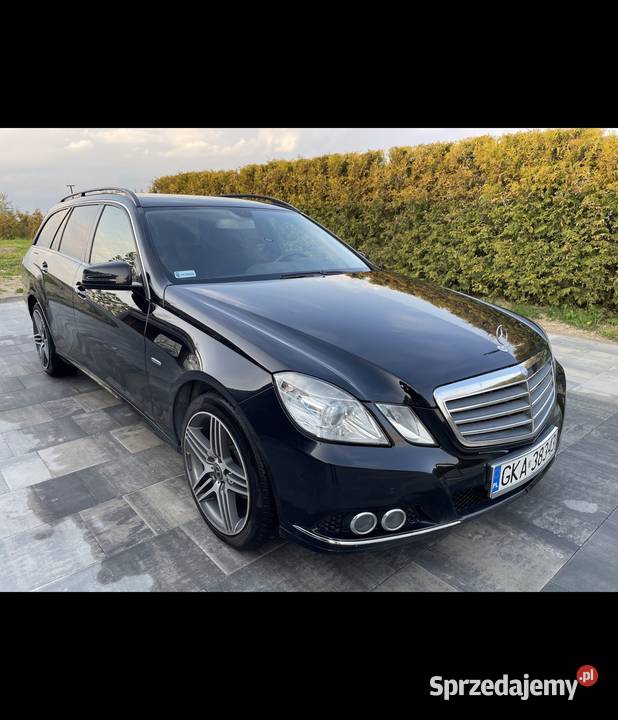 Mercedes E klasa 2010r w212 18 benzyna maly 175000km Żukowo sprzedam