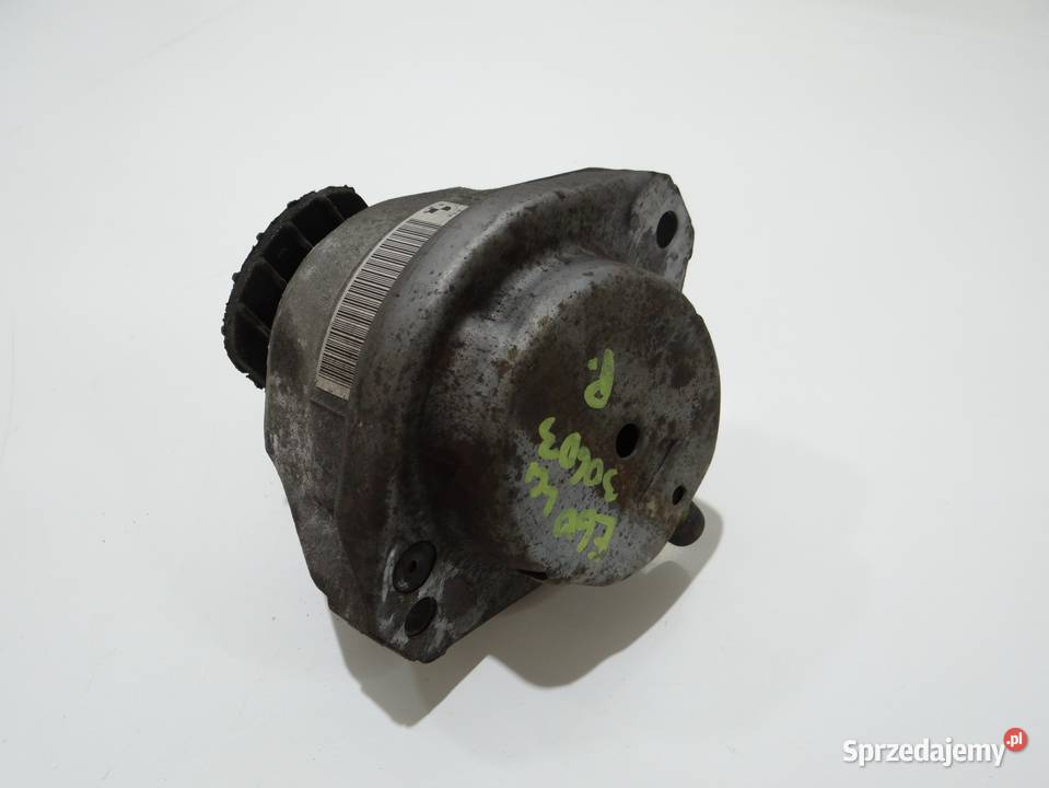 PODUSZKA SILNIKA PRAWA BMW E60 E61 306D3 30D Zawieszenie silnika lubelskie Strzyżewice sprzedam