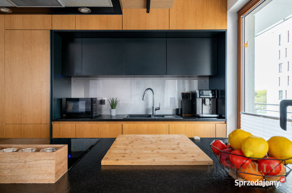 sprzedaży mieszkania 10396m2 4pokojowe Warszawa