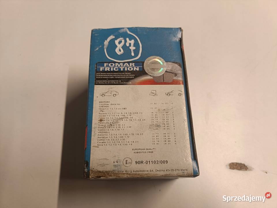 Opel Corsa A Kadett D E Vectra A PRZEDNIE KLOCKI Rudka