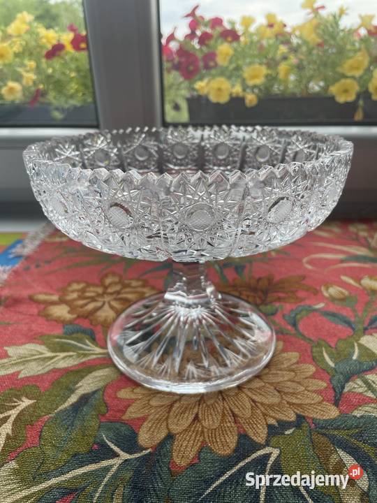 Krysztalowa paterka na stopie zeby brylantowka Jelenia Góra