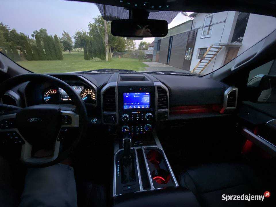 Ford F150 SuperCrew 50 V8 Lariat Bolesławiec