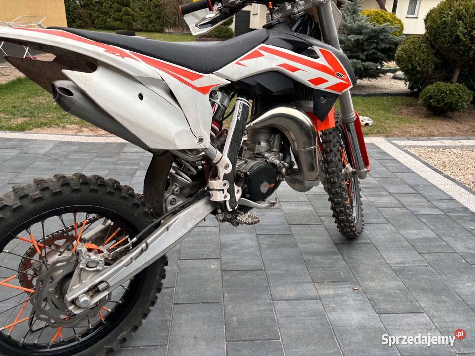 Sprzedam KTM 85 SX z 2017 roku Cross jest w Brzeziny